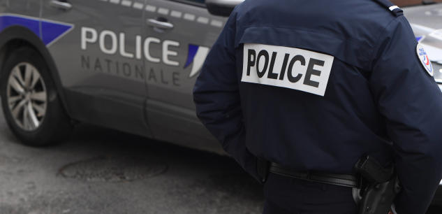 France : Une enseignante meurt poignardée par un élève